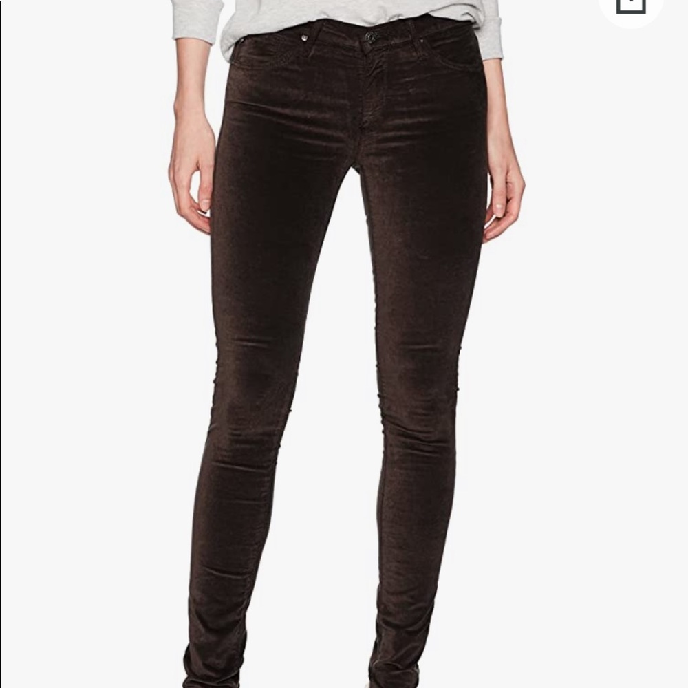 AG The Legging Super Skinny Velveteen Jean. 26R